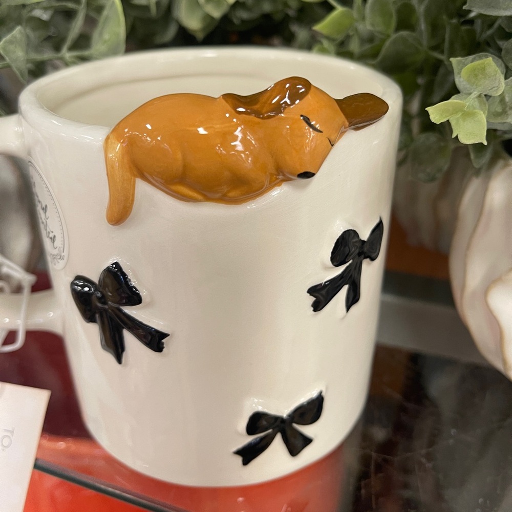 Dachshund Wiener Dog Black Bow Dog sleeping on Rim Ceramic Coffee Mug NWT - Picture 2 of 4